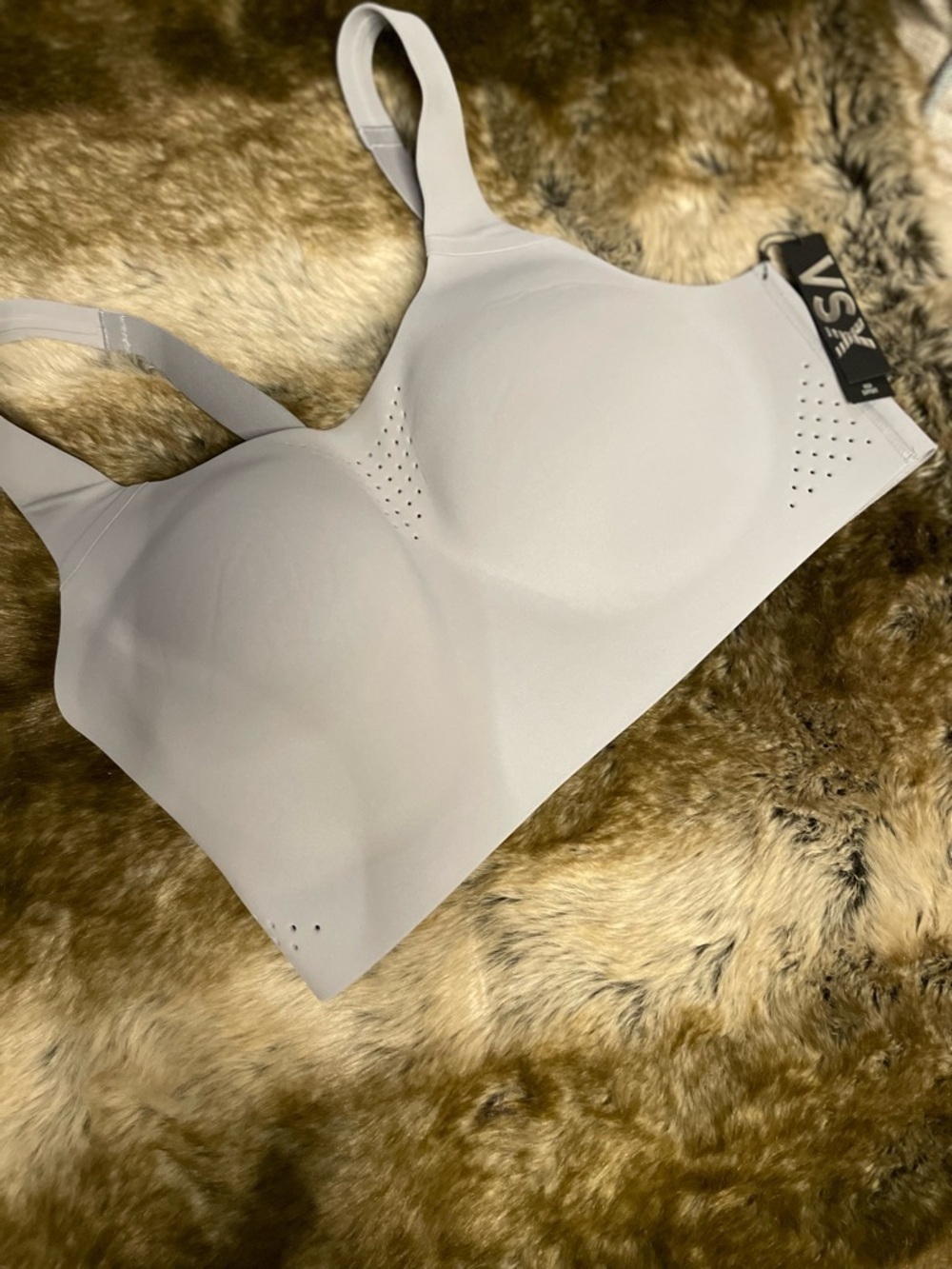 VSX Sports Bra in Light Gray - Picture 2 of 4